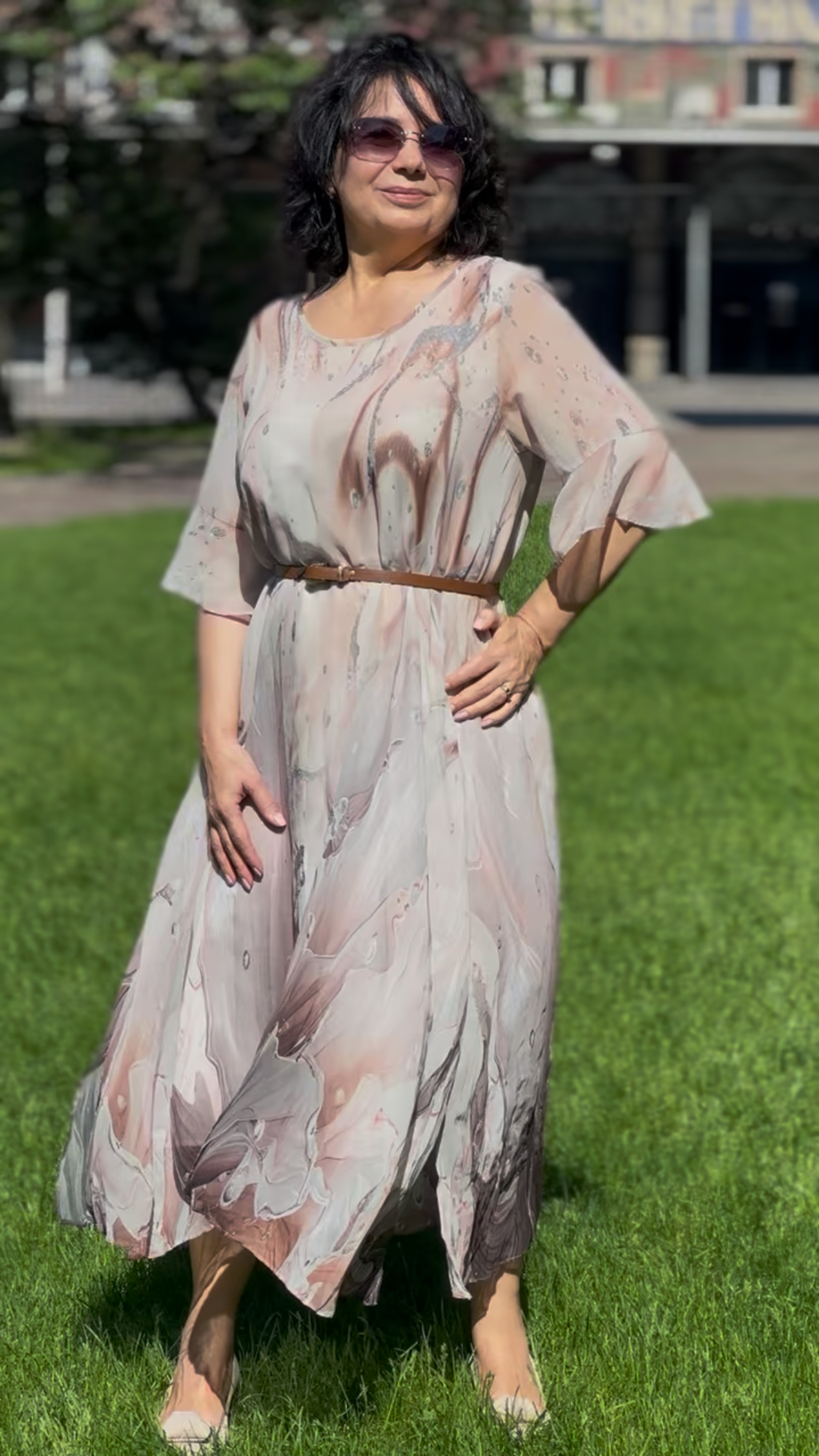 Chiffon dress with lining