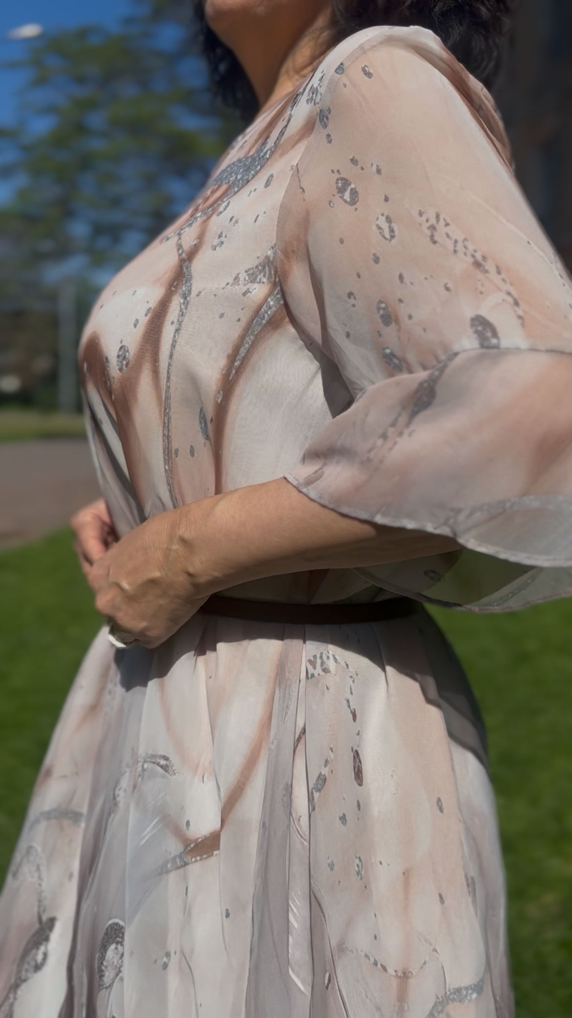 Chiffon dress with lining